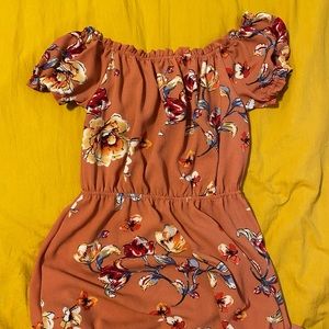 FLORAL OFF THE SHOULDER PIECE